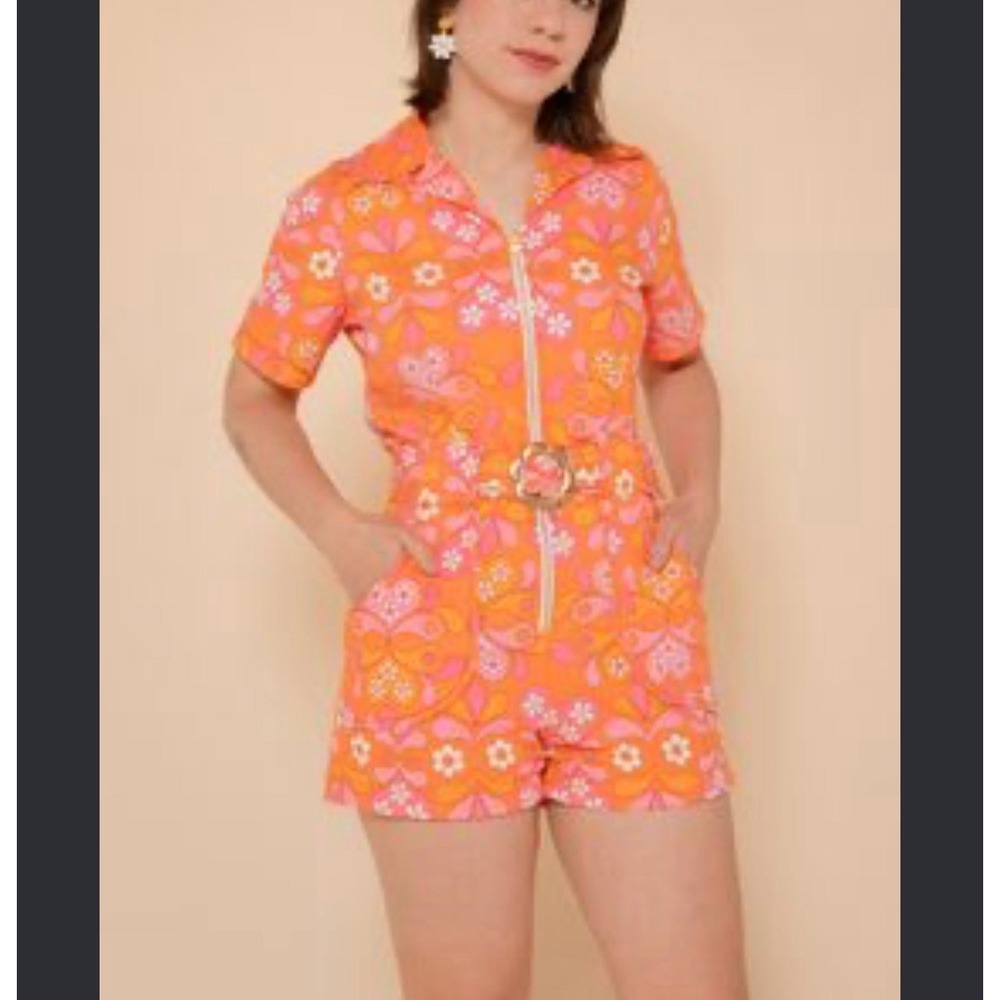 Miracle Eye Clementine Romper M Orange Floral 70s Mod Belted Zip costume